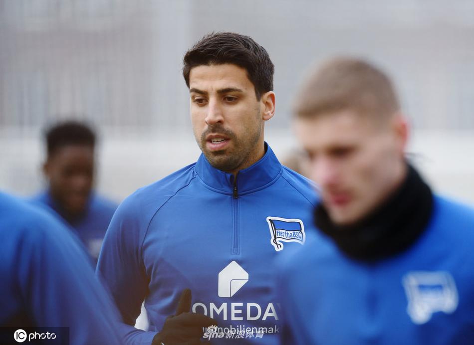 فلورنتينو بيريز يهاجم الدوري الإسباني والليغااتهامات بالتحيز وغياب الشفافية