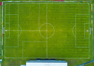 فرقتهم الرياضة وجمعتهم السياسة كيف توحدت جماهير الأهلي والزمالك حول قضية سيد المشاغب؟